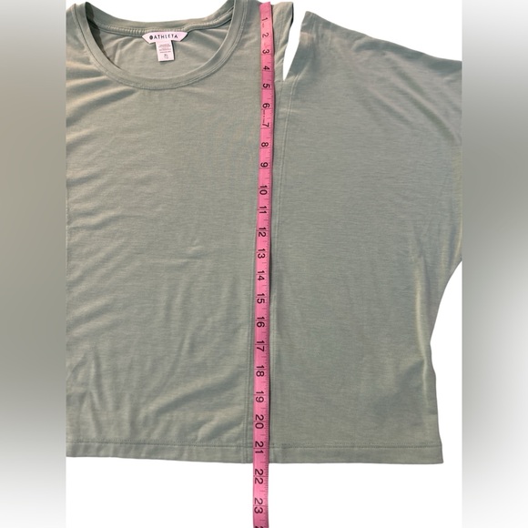 Athleta Intention Crop Tee Size XL Mint Color Cold Sholders - Picture 8 of 9